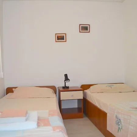 Apartment Nice Leda In Center *