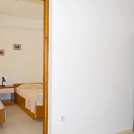 Nice Leda In Center Apartman *